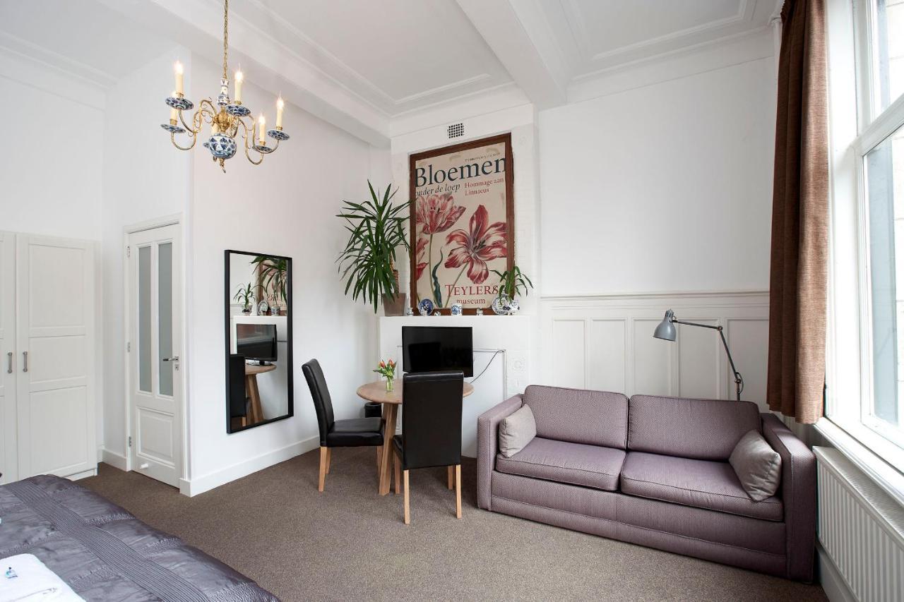Bed & Breakfast Hotel Malts Haarlem Luaran gambar